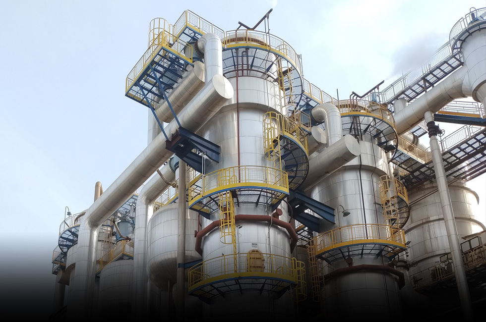 Foto Isolamento Térmico Quente Usina Etanol de Milho